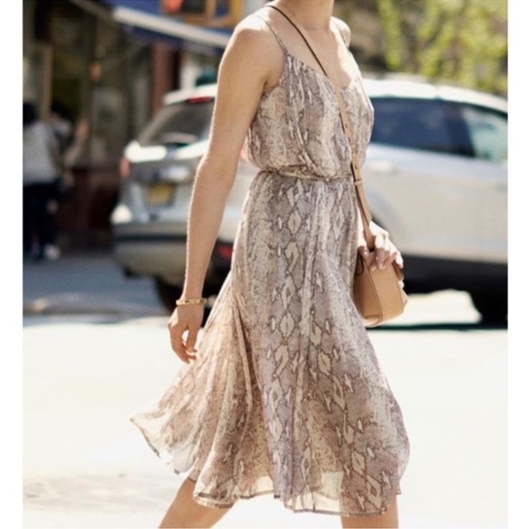 Banana Republic Animal Snake Python Print Blouson Waist Flowy Slip Dress XS PXS - Picture 1 of 3